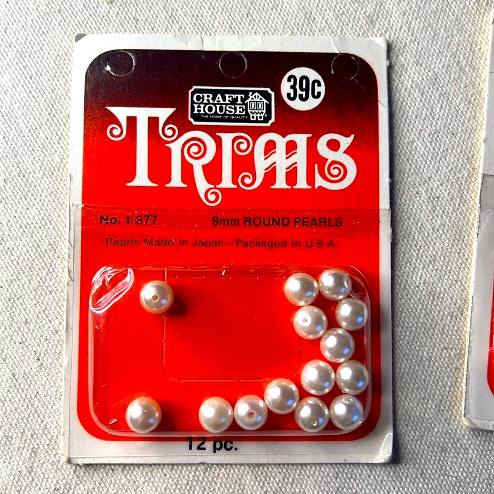 Craft House Sew On lot 5 pkgs- 8mm Round Pearls and Westrim Crafts 3 pkgs 100/10 - Picture 2 of 7